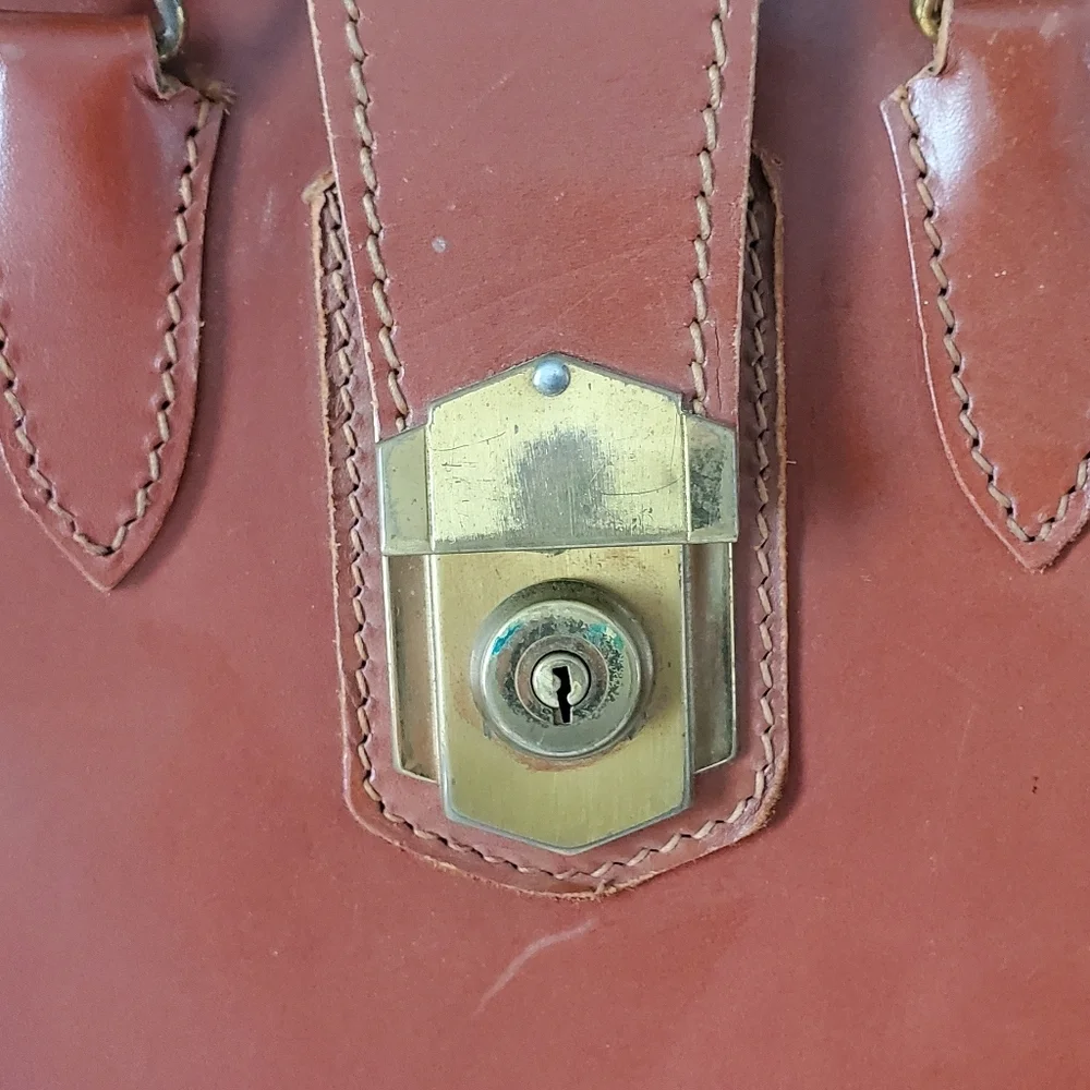 Vintage Brown Cowhide Multi Sectioned Hardcover Briefcase Medium Size